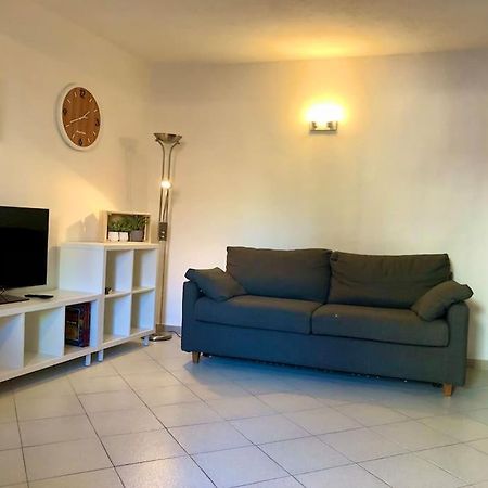 Casa Del Borghetto Apartment Intra Bagian luar foto