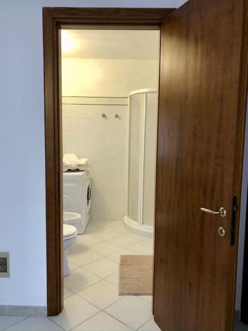 Casa Del Borghetto Apartment Intra Bagian luar foto